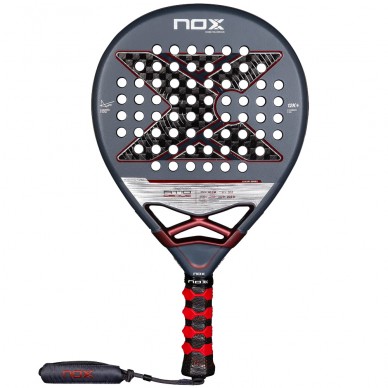 Nox AT10 Genius 18K Alum Agustín Tapia 2025