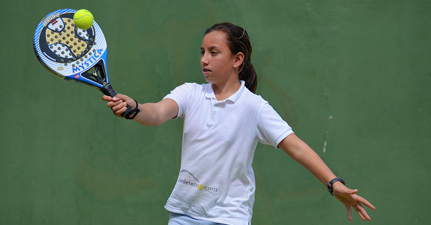 Bea González at the age of 13 at the Miraflores Sport Club in Malaga