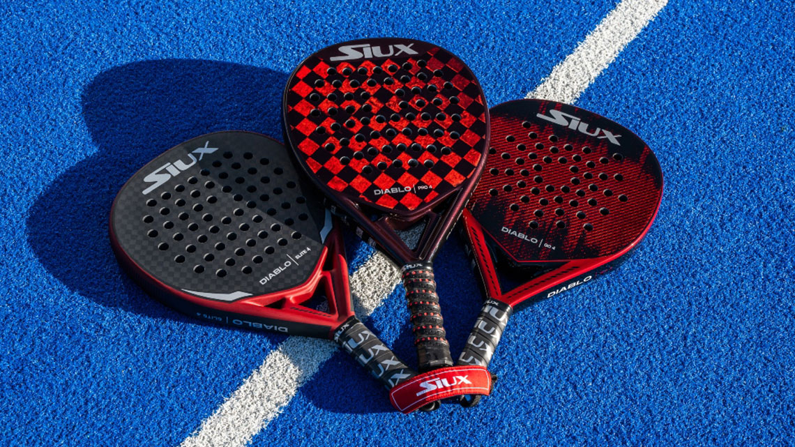 Siux Diablo 2025 rackets on court